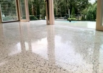 garage floor epoxy with flakes