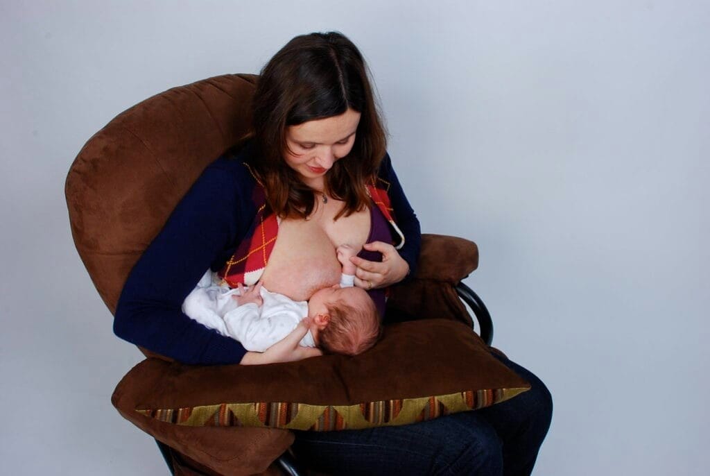 Why do you need the best breastfeeding pillows?